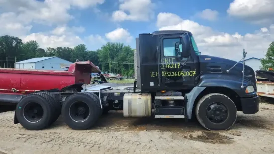 Picture of 2016-mack-cxu613t-truck-tractor